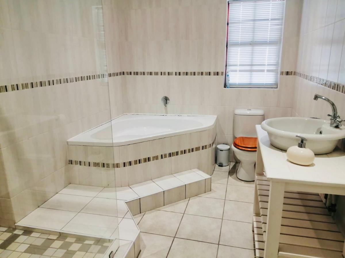 Adrenalin Addo Manor House Villa Екстериор снимка